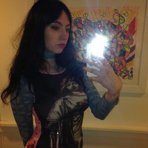 Meet your Posher, Cleo